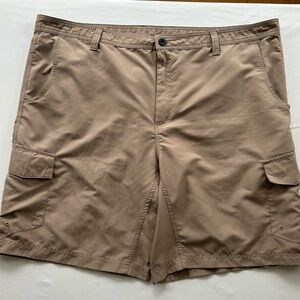 Magellan men’s shorts size 44